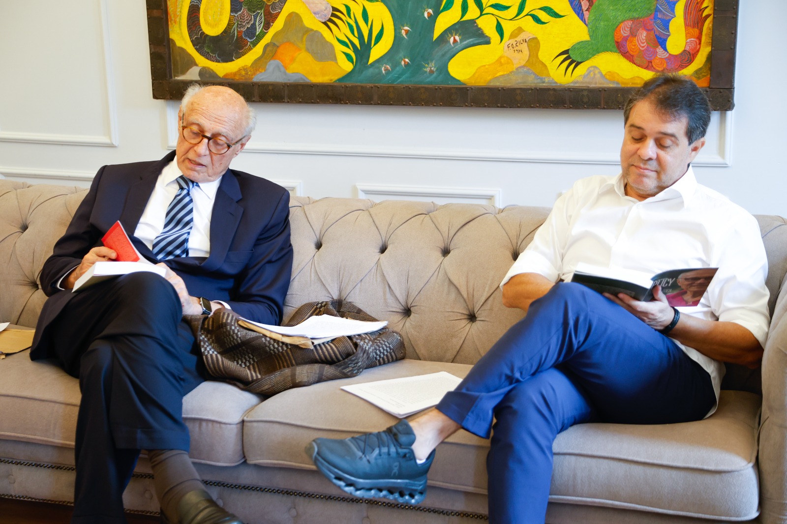 Evandro e Suplicy leem livros